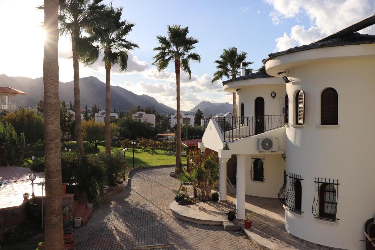 Meryem'S Hotel Agios Epiktitos Exterior photo